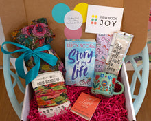 Load image into Gallery viewer, *LIMITED EDITION* Celebrating Mom (Mother's Day & Beyond) - Natural Life Collab / Book Bag - Milestones & Moments for Grown-Ups