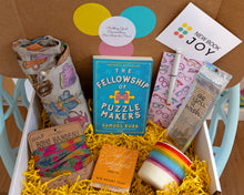Load image into Gallery viewer, *LIMITED EDITION* Celebrating Mom (Mother's Day & Beyond) - Natural Life Collab / Book Bag - Milestones & Moments for Grown-Ups