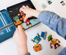 Load image into Gallery viewer, Magnetic Play Set - Robot Remix / PETIT COLLAGE