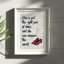 Load image into Gallery viewer, Dictionary Page Art / VINTAGE DICTIONARY ART