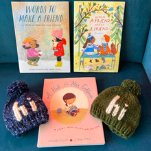 Load image into Gallery viewer, Book Box / Kids - Lots of Love (Family, Friends & Self)