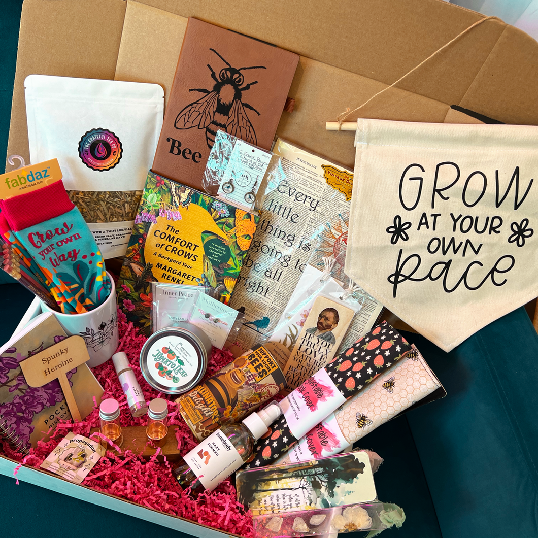 Nurture Through Nature / Book Box - Milestones & Moments for Grown-Ups