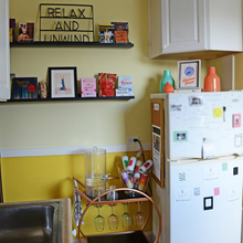Load image into Gallery viewer, New Book Joy Reading Lounge Rental for Book Clubs or Gatherings
