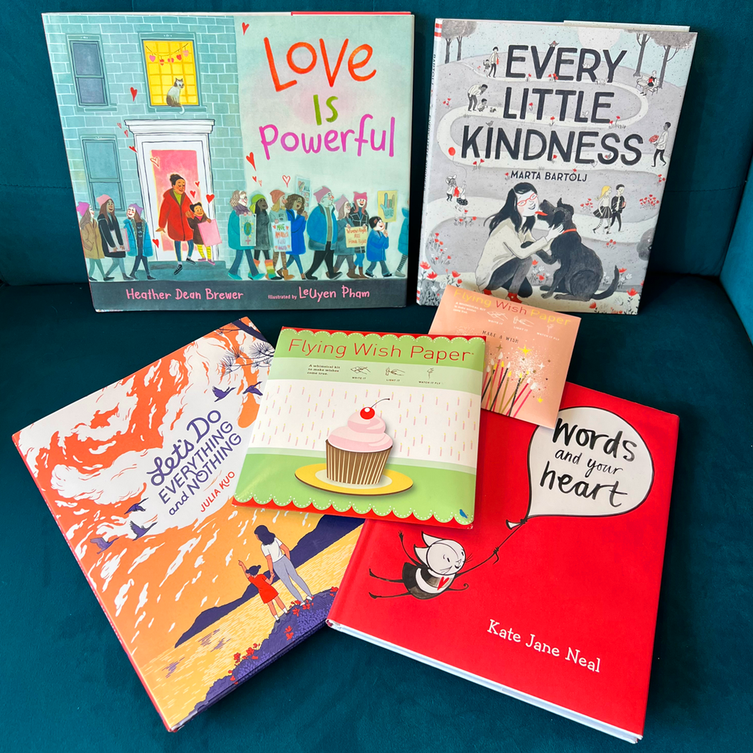 Book Box / Kids - Lots of Love (Family, Friends & Self)